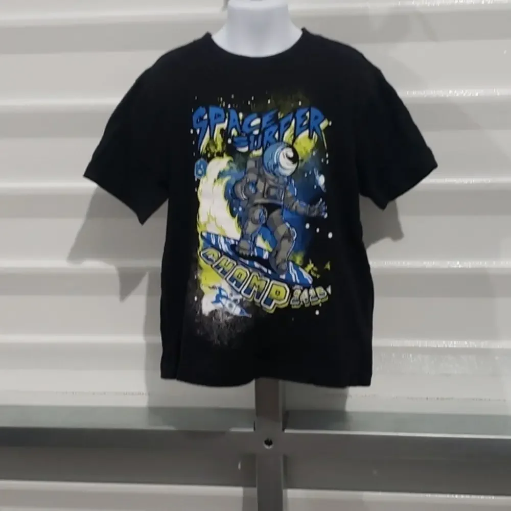 Boys t shirt‎ size 5/6 children's place brand